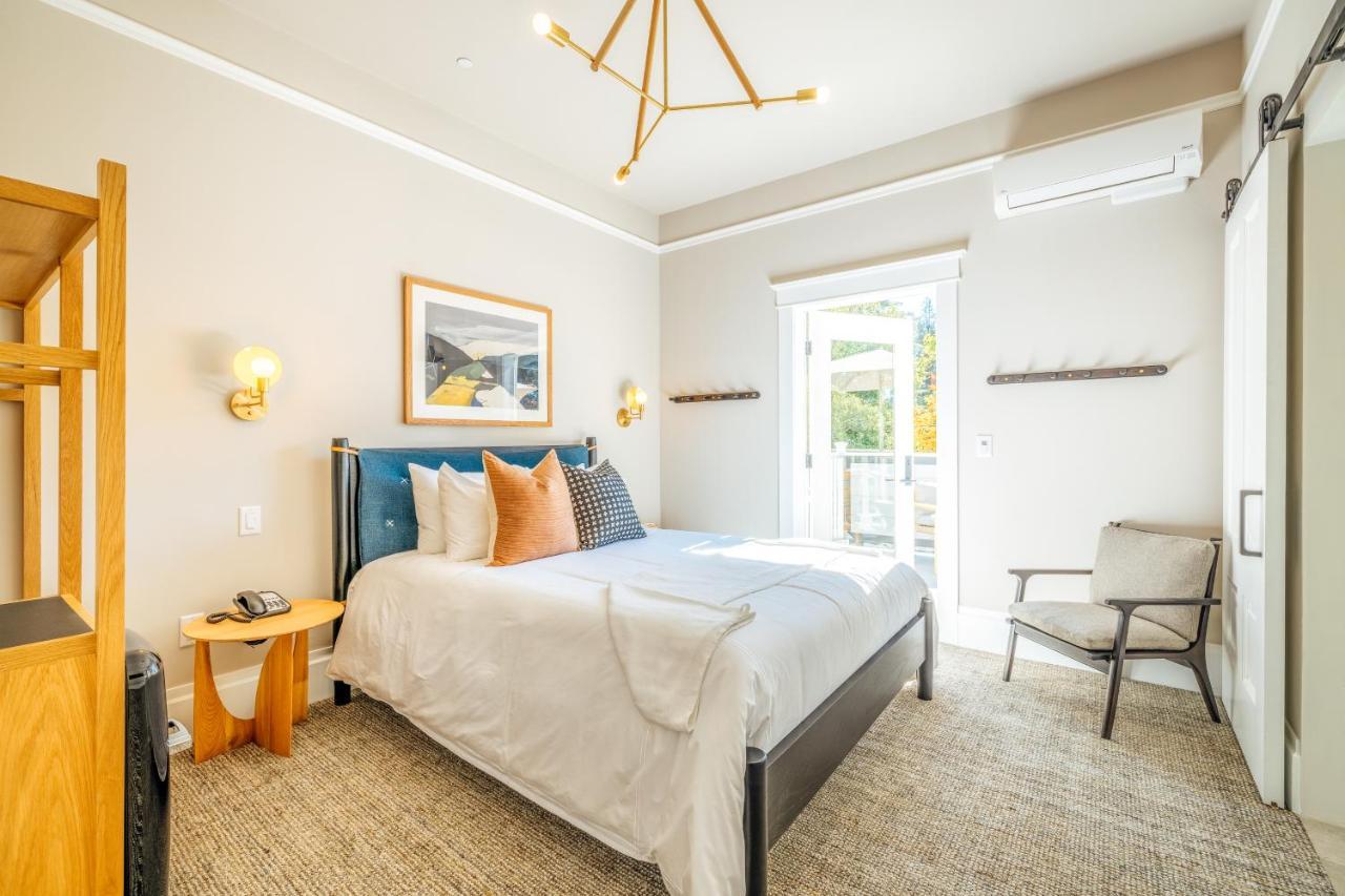 Hotel The Ruse à Healdsburg Extérieur photo